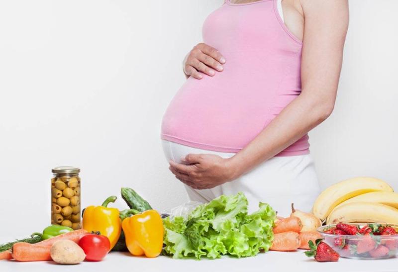 كيفية توازن النظام الغذائي خلال فترة الحمل